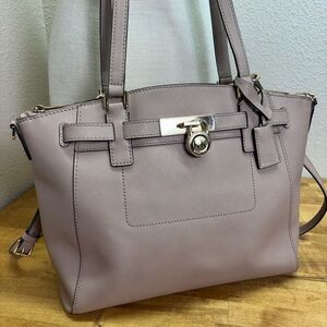 Michael Kors Hamilton Medium Satchel Mauve Pink Saffiano Leather Lock & Key